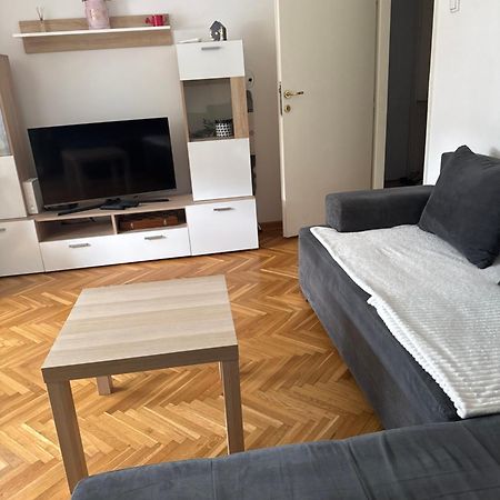 Apartman Fuerte 2 Beograd Eksteriør bilde