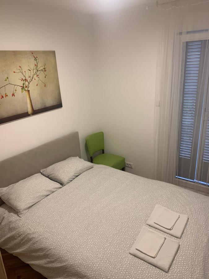 Apartman Fuerte 2 Beograd Eksteriør bilde